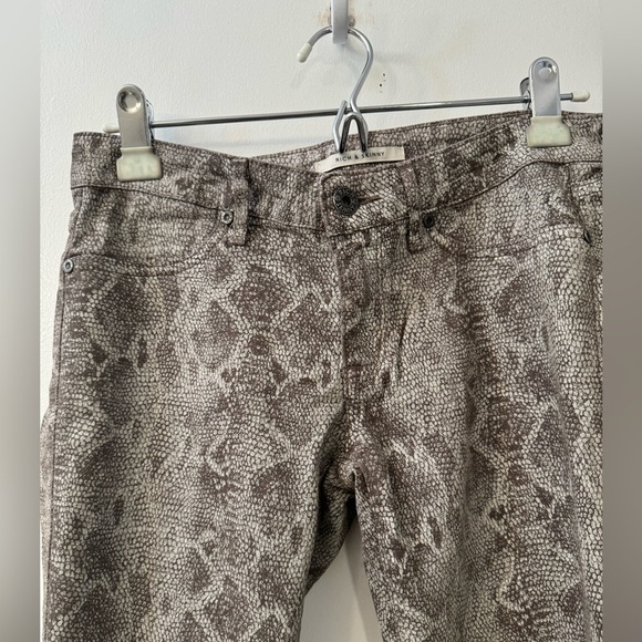 Rich & Skinny Snakeskin Print Cotton Blend Skinny Jeans, Women’s Size 27 - Picture 5 of 15